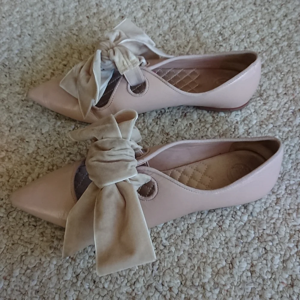Tory Burch Clara Mules Bow Heel in nude/blush size 7